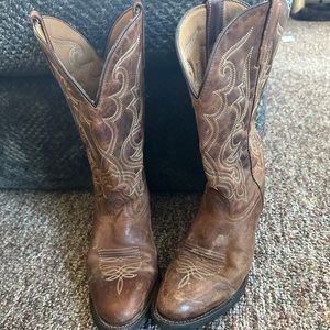 Worn once for a wedding